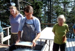 papermaking-menagerie